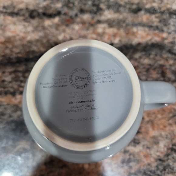 Disney Store Pluto Mug - Picture 4 of 5